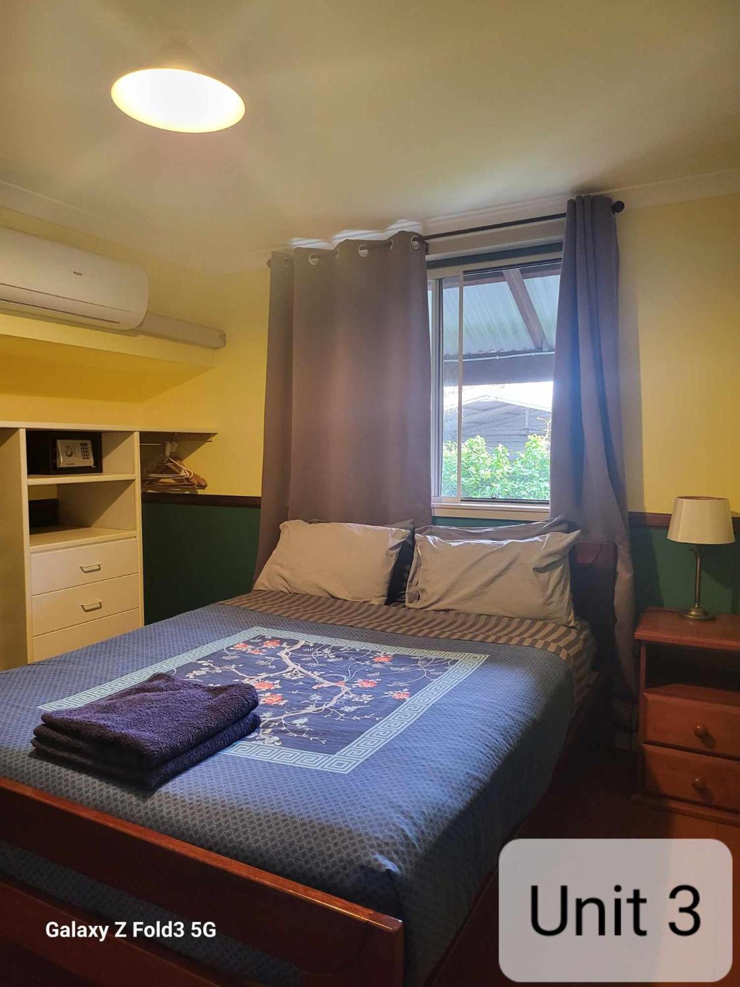 Bunbury's Most Convenient Location Extérieur photo